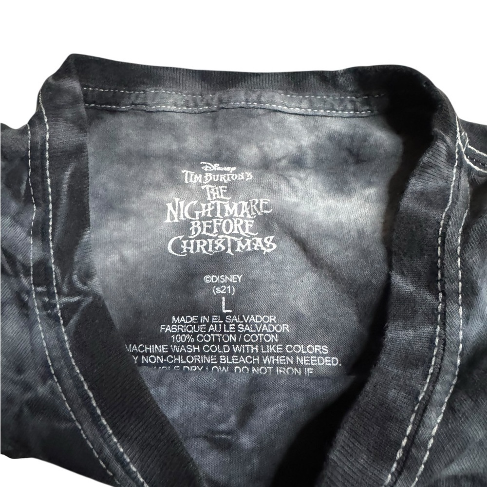 Disney Black and Gray Nightmare Before Christmas T-Shirt - Picture 4 of 4